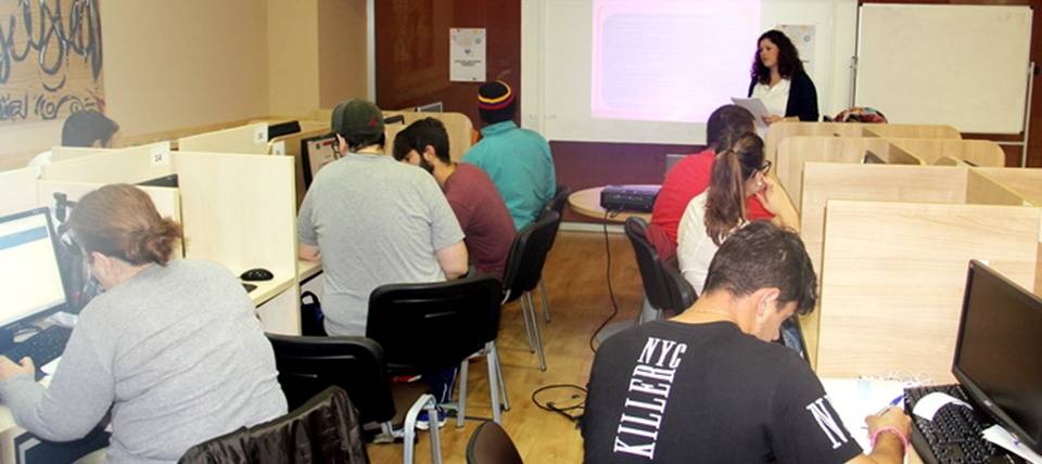 El Ayuntamiento de Almuñécar oferta 10 cursos de formación online