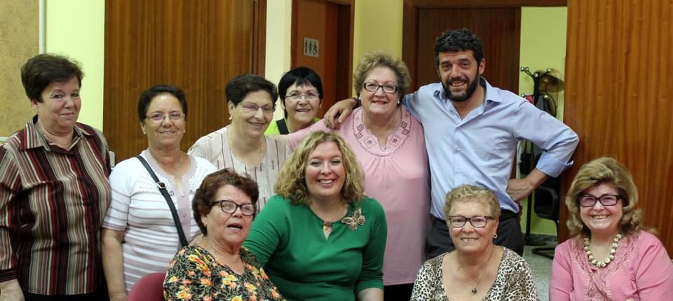 La alcaldesa visita a la 'Asociación de Vecinos San José’ de la calle Ancha