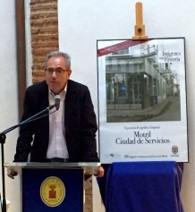 La exposición ‘Motril, Ciudad de Servicios’ recopila un centenar de imágenes sobre el municipio