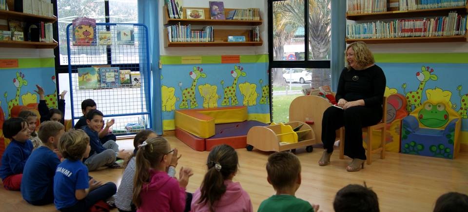 La Red de Bibliotecas Públicas Municipales fomenta la lectura entre los más pequeños