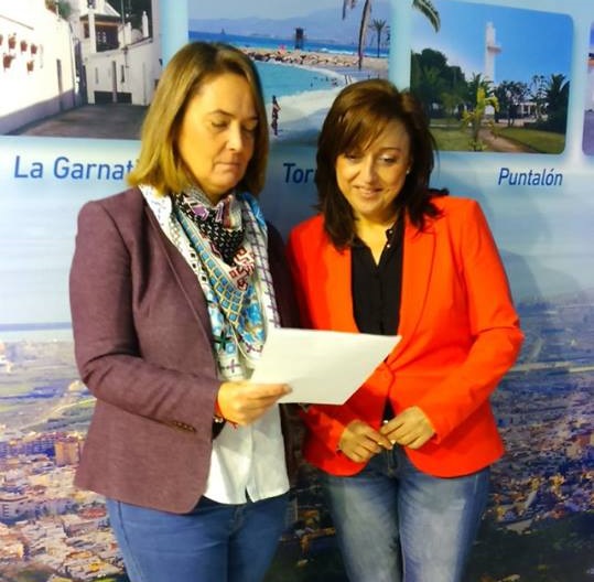 Aprobada por unanimidad la moción del PP para equipar la playa de las Azucenas de varadero para su uso