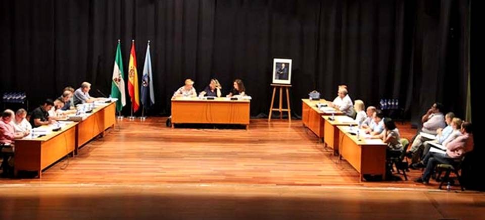 El equipo de gobierno del PP aprueba unos presupuestos que califica de 'austeros'.jpg