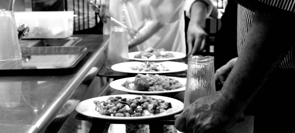 Vecinos de Almuñécar quieren poner en marcha un comedor social