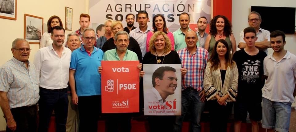 El PSOE de Motril inicia la campaña destacando la necesidad de un cambio de gobierno