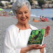 Felicia Hall presenta el libro 'Se fue el moral. Vidas de La Herradura'