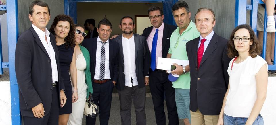 José Luis Morales y José Antonio Salguero visitaron la escuela sociodeportiva de la Fundación Real Madrid en Motril