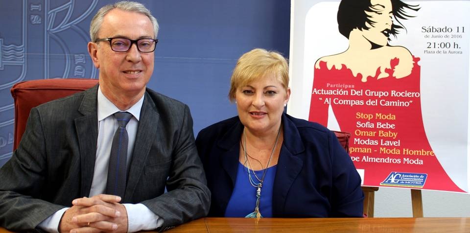 La ‘IX Pasarela de la Moda del Comercio’ de Motril llenará un año más la plaza de la Aurora