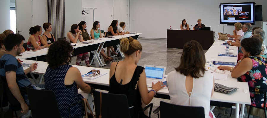 El encuentro ‘La Mujer en el Sector Pesquero’ analiza y valora la desigualdad que hay en el sector