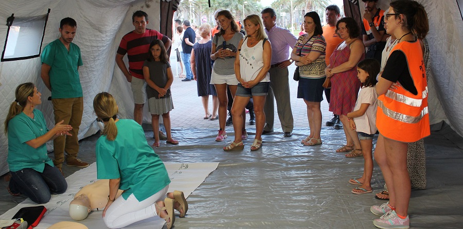 Casi 200 personas participaron en el ‘Taller Salvavidas’ sobre reanimación cardiopulmonar