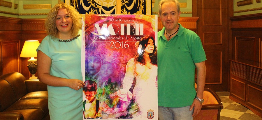 La alcaldesa presenta el cartel y el programa de las Fiestas Patronales en honor a la Virgen de la Cabeza