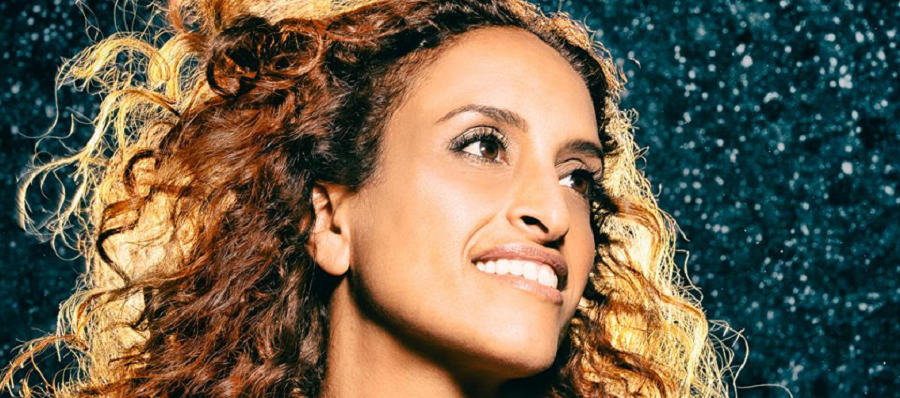 La cantante israelí NOA cierra mañana el 25 Festival Tendencias de Salobreña