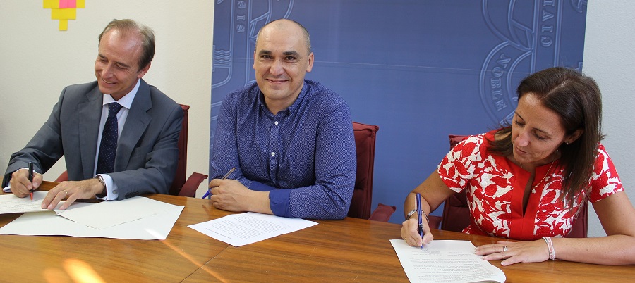 acuerdo-entre-afa-contigo-y-caixabank-para-mejorar-el-servicio-de-atencion-a-personas-con-alzheimer