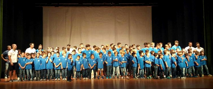 el-ad-almunecar-77-presenta-sus-siete-equipos-de-futbol-base-para-la-temporada