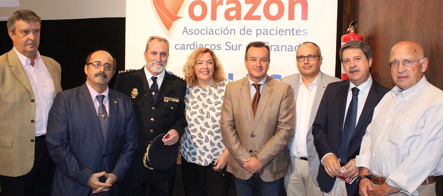la-alcaldesa-de-motril-junto-al-delegado-de-salud-y-autoridades-presentes-en-la-inauguracion-de-las-jornadas-sobre-el-corazon-2