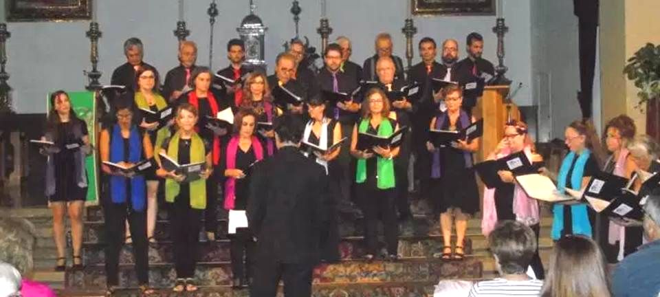 bello-concierto-del-coro-de-la-facultad-de-ciencias-de-la-ugr-en-almunecar