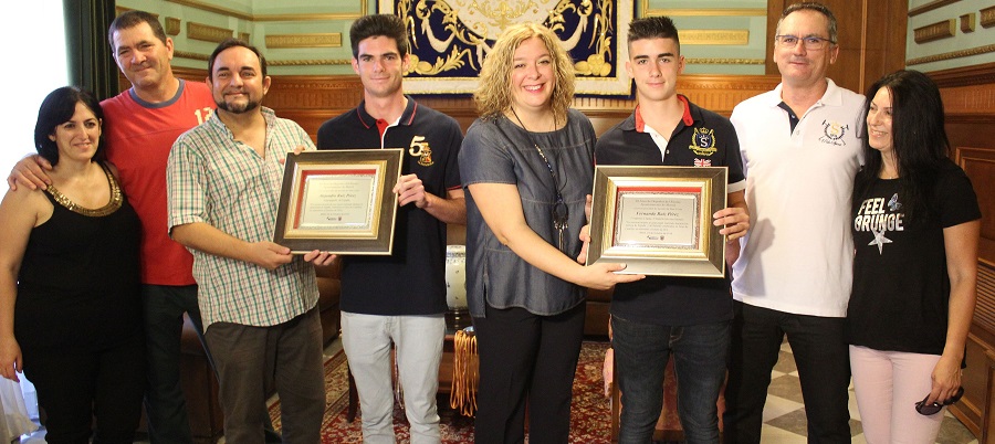 el-ayto-reconoce-la-trayectoria-de-los-deportistas-fernando-y-alejandro-ruiz