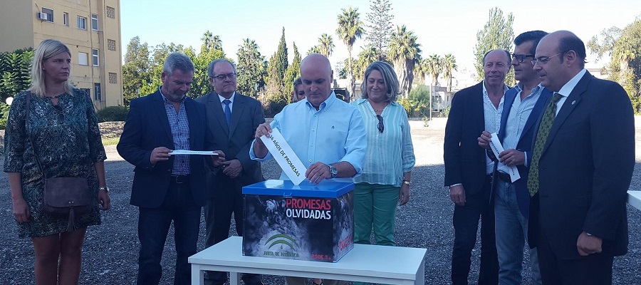 el-pp-rescata-la-urna-del-palacio-de-justicia-de-almunecar-16-anos-despues-de-que-fuera-enterrara