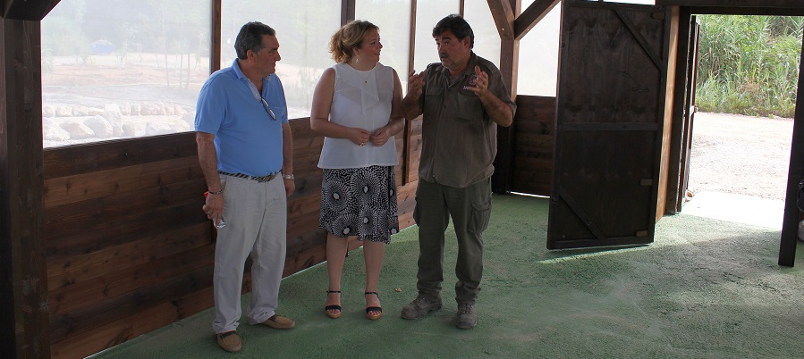 la-charca-de-suarez-celebra-este-sabado-una-jornada-de-voluntariado-en-la-que-se-acondicionara-el-riego-del-mariposario