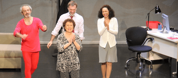 beatriz-carvajal-finalizo-en-almunecar-la-gira-teatral-de-los-diablillos-rojos