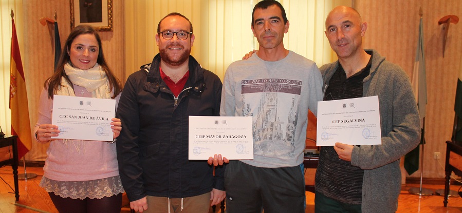 deportes-entrega-los-premios-del-i-cross-escolar-villa-de-salobrena