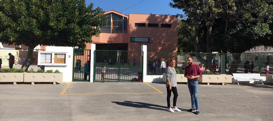 el-psoe-pide-mejoras-para-el-ceip-las-gaviotas-de-la-herradura