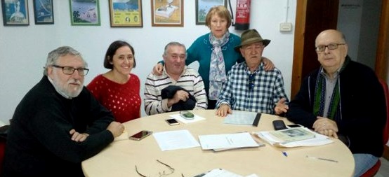 la-escritora-sol-garcia-de-herreros-gana-el-x-certamen-de-poesia-amigos-de-la-herradura-por-el-poema-alli-afuera