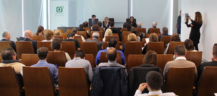 la-junta-contribuye-a-que-las-pymes-de-la-costa-granadina-valoren-el-potencial-de-la-industria-agroalimentaria