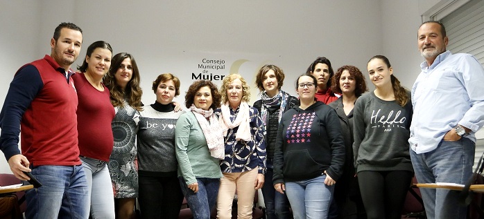 el-ayto-de-motril-promueve-la-igualdad-a-traves-de-un-taller-basico-de-fotografia