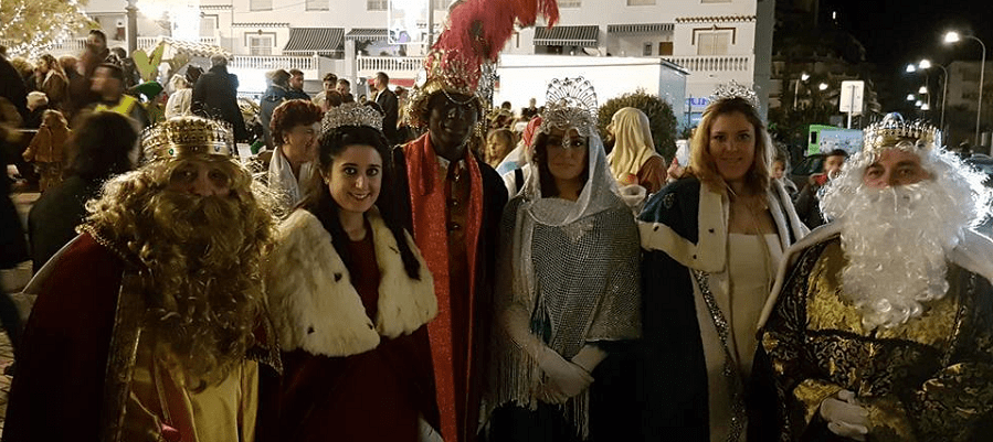 almunecar-se-volco-para-recibir-a-los-reyes-magos-de-oriente