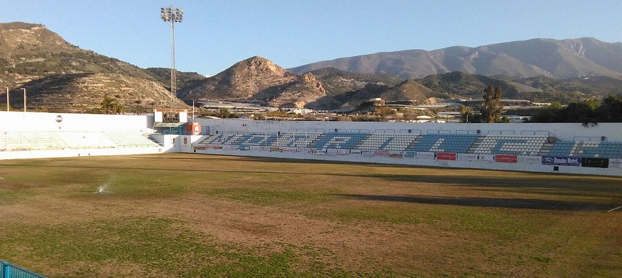 la-resiembra-del-estadio-municipal-escribano-castilla-impide-que-se-disputen-partidos-hasta-el-29-de-enero