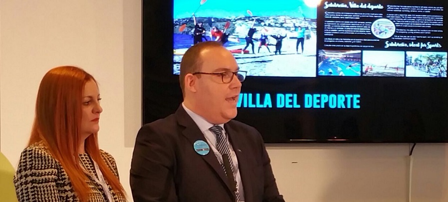 manuel-guirado-ha-presentado-el-video-promocional-salobrena-villa-del-deporte