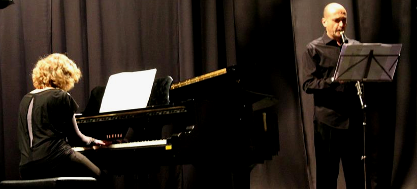 ana-galindo-y-carlos-gil-ofrecieron-un-bello-concierto-de-piano-y-clarinete