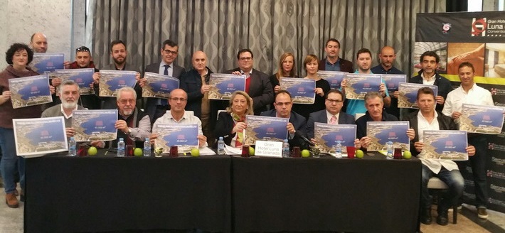 el-ayto-de-almunecar-presenta-ante-la-junta-un-informe-de-impacto-economico-para-paralizar-las-mejilloneras