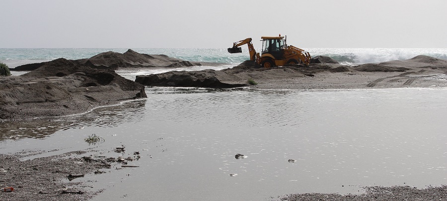 el-ayto-trabaja-para-reparar-los-danos-causados-por-el-temporal-de-levante