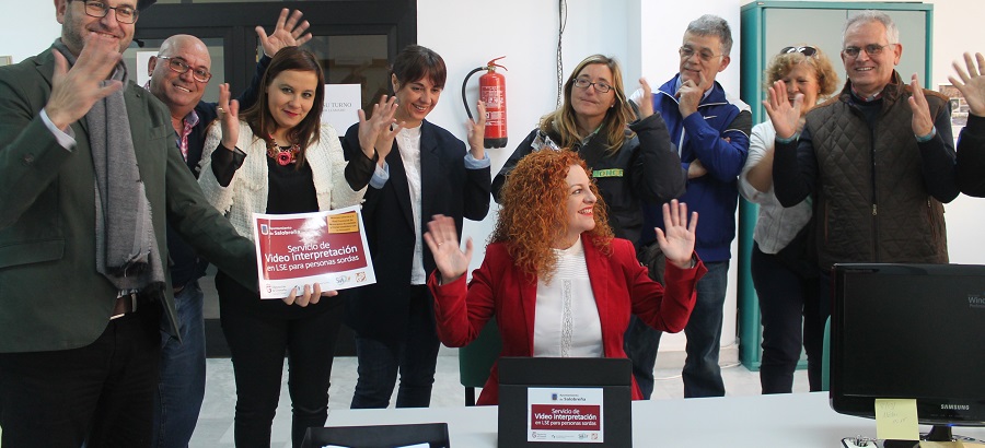 servicio-de-teleinterpretacion-en-el-ayto-de-salobrena-para-las-gestiones-administrativas-de-personas-sordas