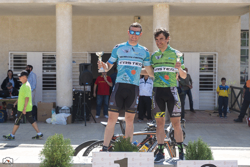 El maillot rosa de vencedor absoluto de la I Vuelta Ciclista a la Costa Tropical ha sido para Francisco Javier López