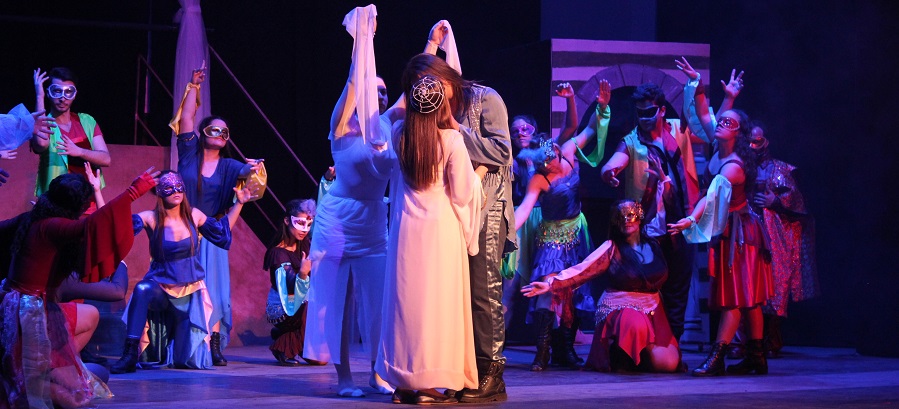Gran éxito del musical Romeo y Julieta en Motril