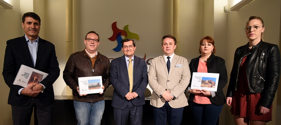 la-diputacion-de-granada-presenta-los-diagnosticos-turisticos-de-baza-chimenas-illora-y-salobrena