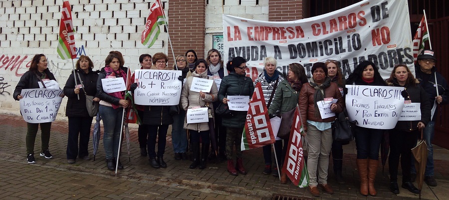 Las trabajadoras de Claros vuelven a reclamar los salarios adeudados