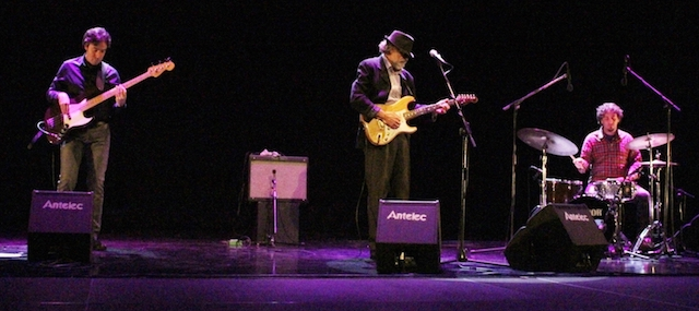 los-amantes-del-blues-pudieron-disfrutar-con-joaquin-sanchez-y-sus-blues-band