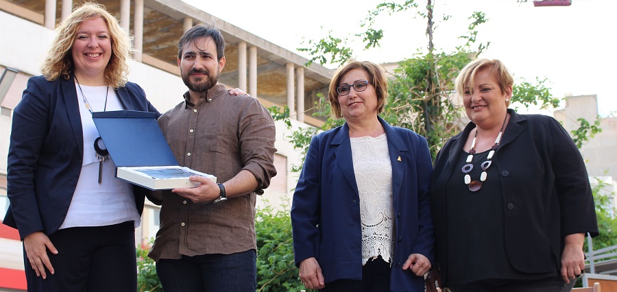 Da comienzo la XXXVI edición de la Feria del Libro con el pregón del poeta motrileño Juan José Castro Martín