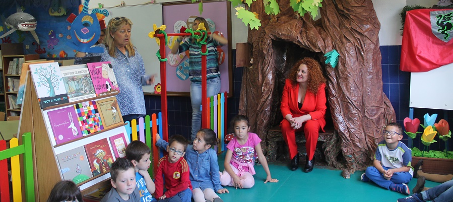 El colegio de Infantil Juan Ramón Jiménez estrena Biblioteca