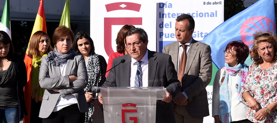 Entrena subraya el compromiso de la Diputación con el pueblo gitano en todos los municipios de Granada