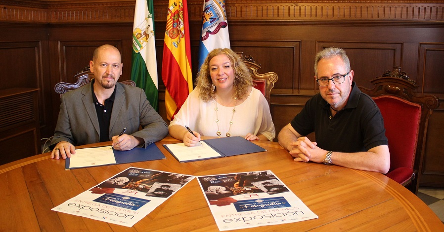 El Concurso de Fotografía de la Escuela de Arte Palacio Ventura de Motril alcanza su IX edición con 200 obras originales