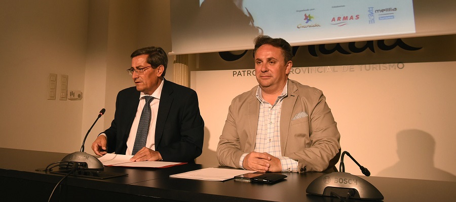 Granada busca turistas en Melilla aprovechando la conexión marítima