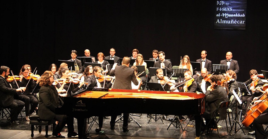 La OSCA y el pianista Ambrosio Valero ofrecieron un gran concierto sinfónico