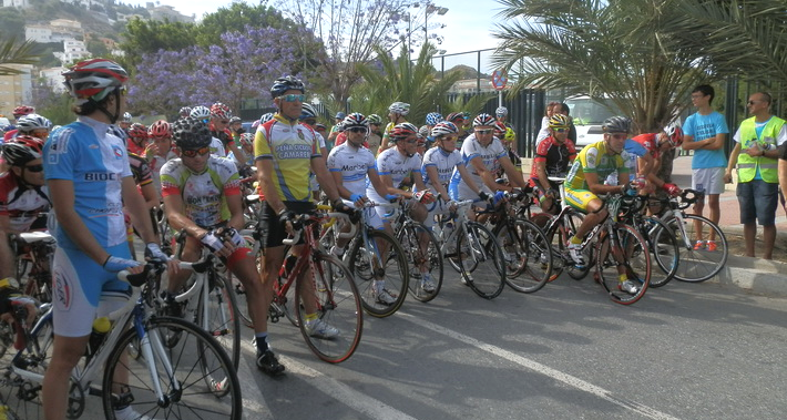 Marcha en solidaridad con los ciclistas fallecidos en accidentes de tráfico