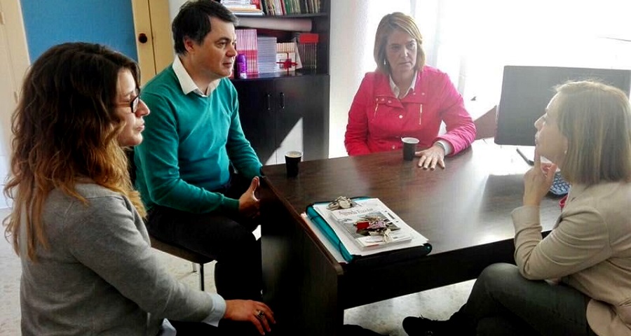 PP_La Junta suprime unidades educativas en el Colegio Arco Iris de Motril