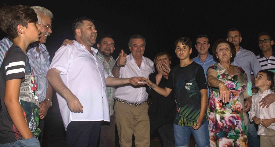 Puntalón comienza sus fiestas de San Isidro con el encendido del alumbrado