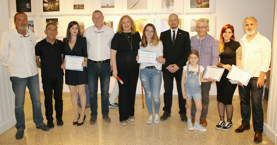 Amanda Arancibia Haugen Sorensen gana el Concurso Intl. de Fotografía de la Escuela de Arte de Motril